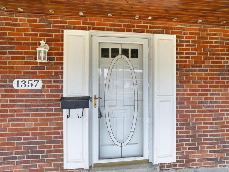 1357 Thurnridge Drive, Reading, OH 45215 Photo 7