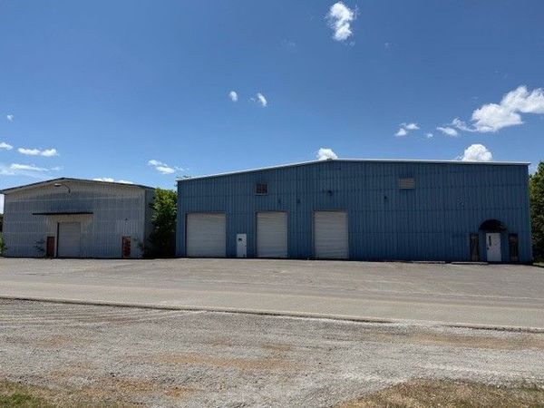604 SW Atlantic St, Tullahoma, TN 37388