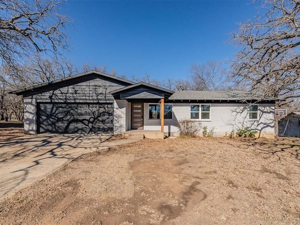 2007 Edgewood Drive, Bridgeport, TX 76426
