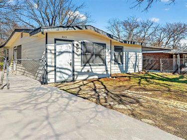 4613 Crenshaw Avenue, Fort Worth, TX 76105