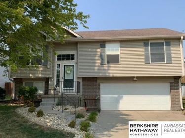 13022 Nebraska Avenue, Omaha, NE 68164