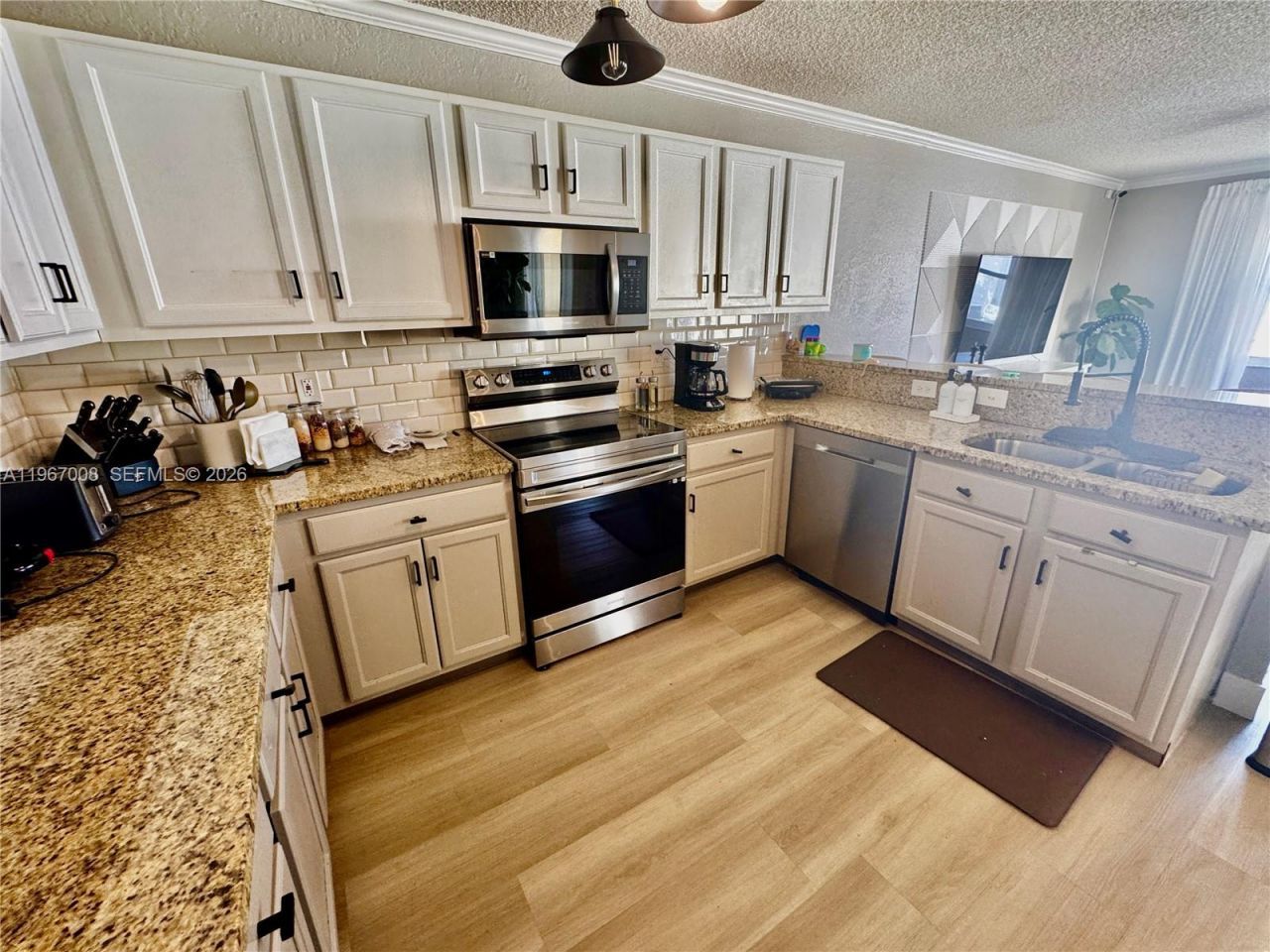 9411 NW 55th St, Sunrise, FL 33351 Photo