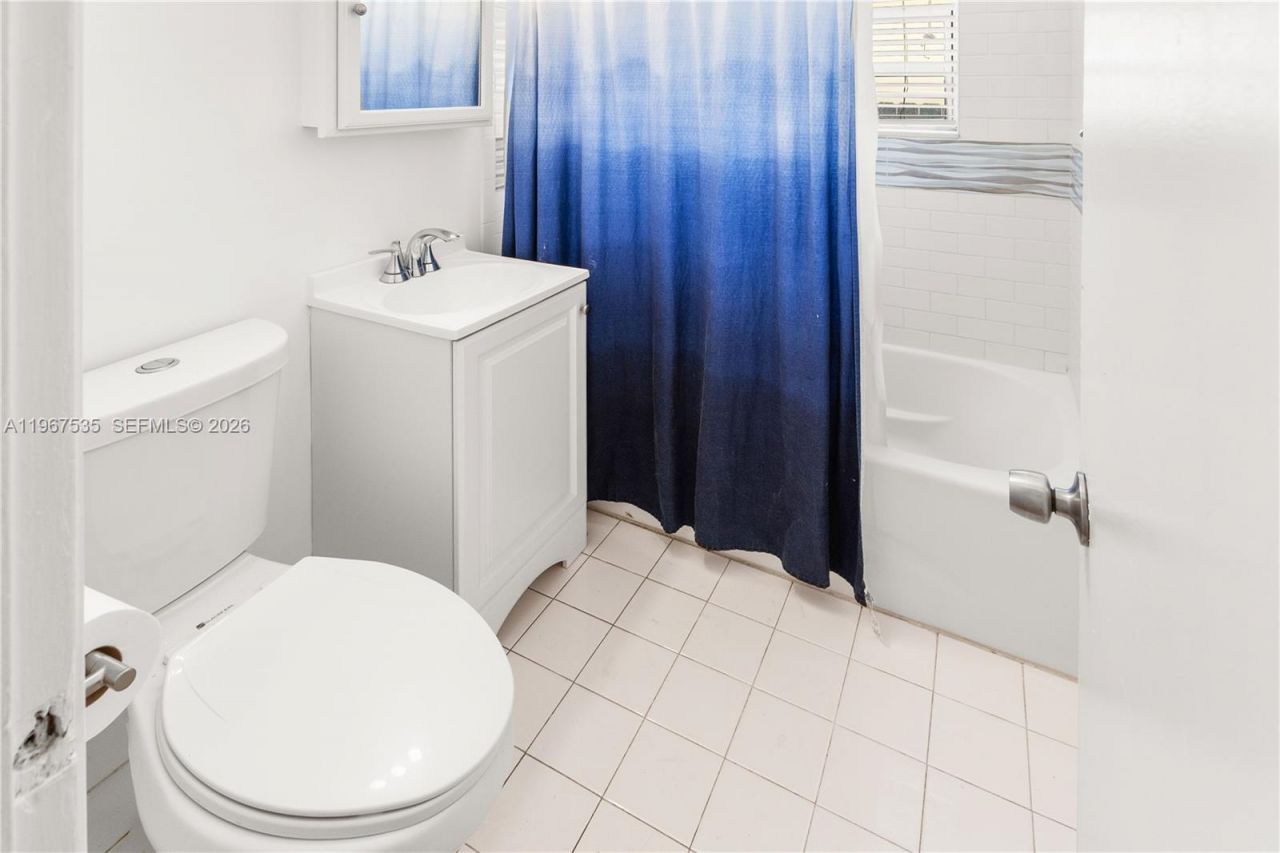 4487 SW 15th Ter, Miami, FL 33134 Photo