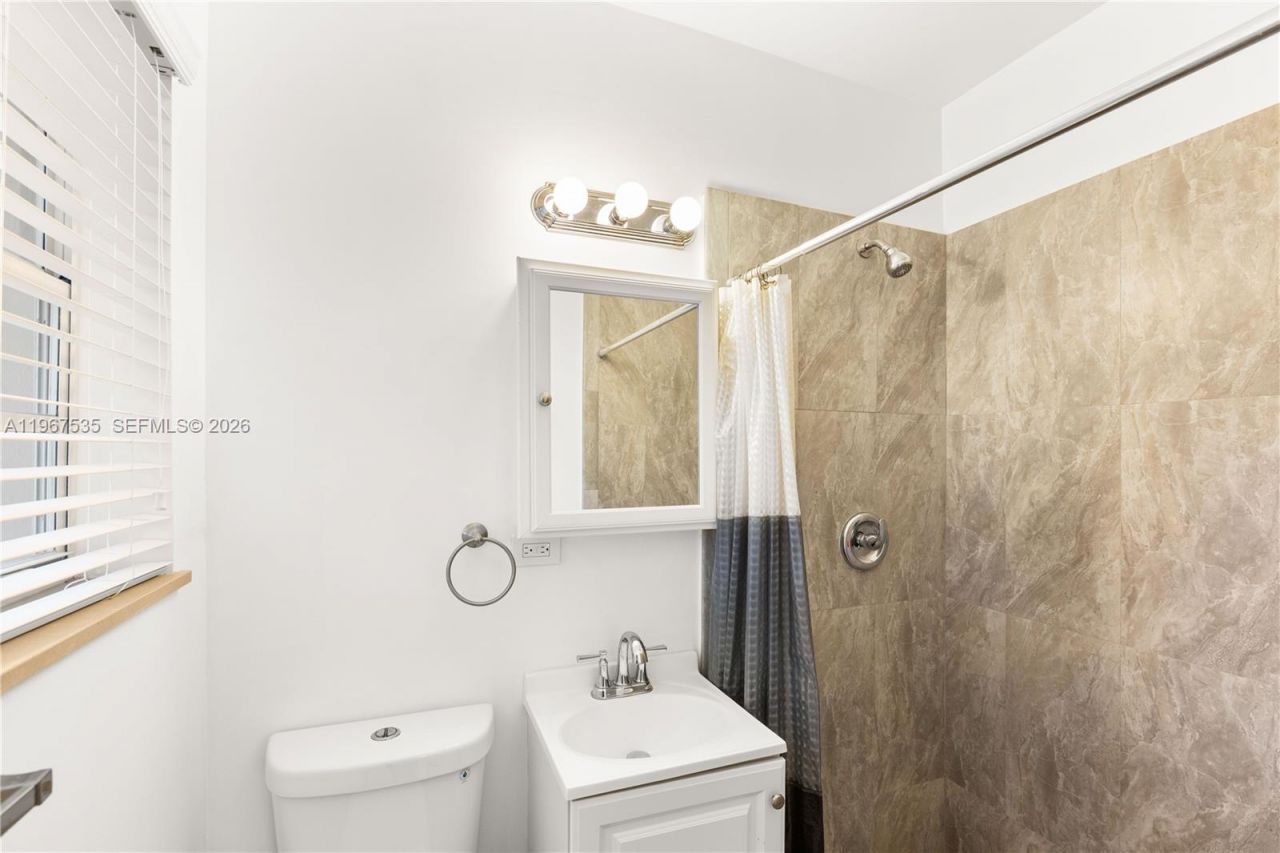 4487 SW 15th Ter, Miami, FL 33134 Photo