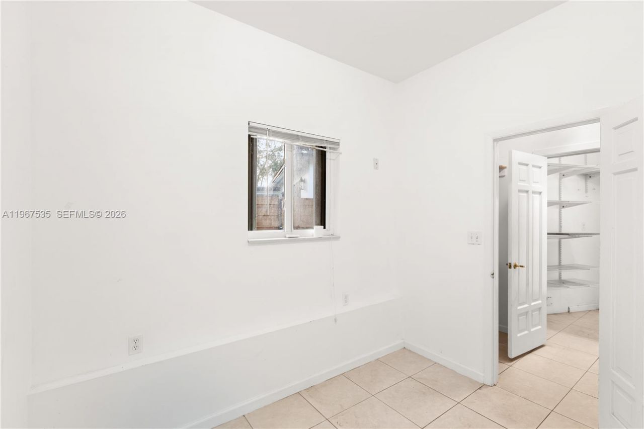 4487 SW 15th Ter, Miami, FL 33134 Photo