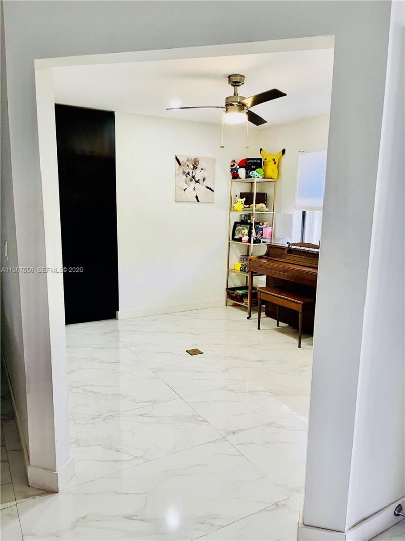 6201 Portsmouth Ln, Davie, FL 33331 Photo