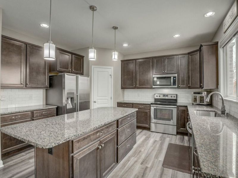 3277 Huntersridge Lane, Taylor Mill, KY 41015 Photo 2