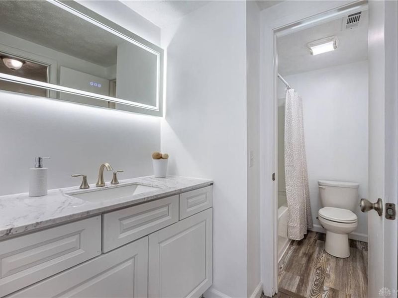 1118 Eagle Feather Circle, Unit D, West Carrollton, OH 45449 Photo 10