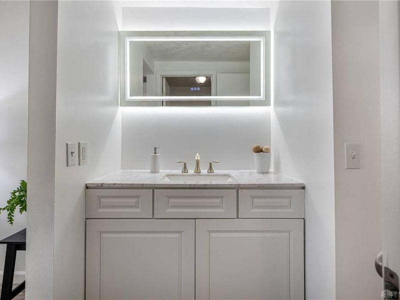 1118 Eagle Feather Circle, Unit D, West Carrollton, OH 45449 Photo 9