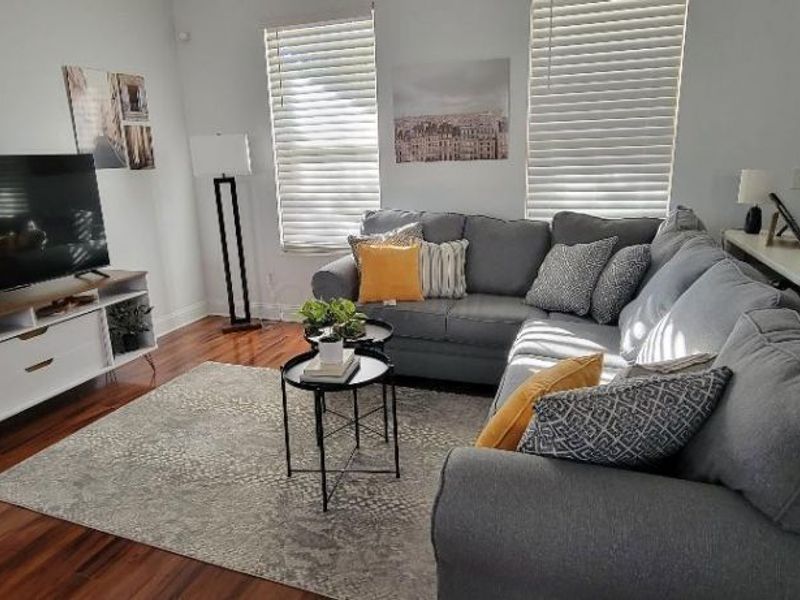 250 N 21st Street , Columbus, OH 43203 Photo 2