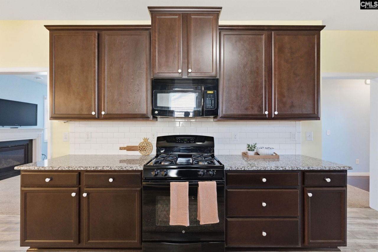 313 London Way  Photo 17