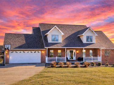 115 Cooper Drive, St Clairsville, OH 43950