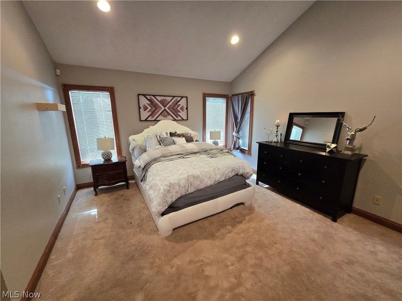 115 Cooper Drive, Saint Clairsville, OH 43950 Photo 18