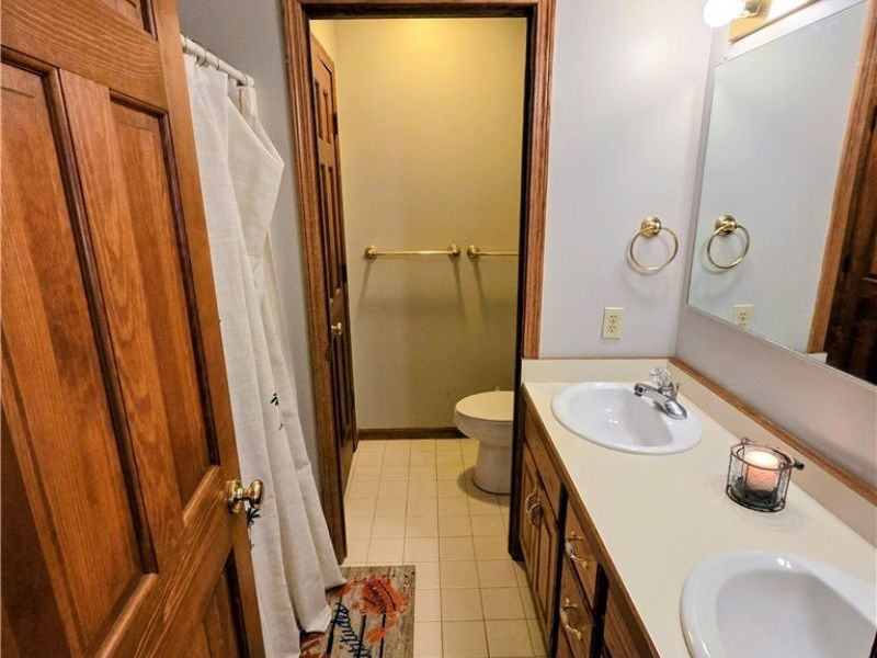 115 Cooper Drive, Saint Clairsville, OH 43950 Photo 22