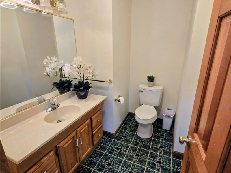 115 Cooper Drive, Saint Clairsville, OH 43950 Photo 24