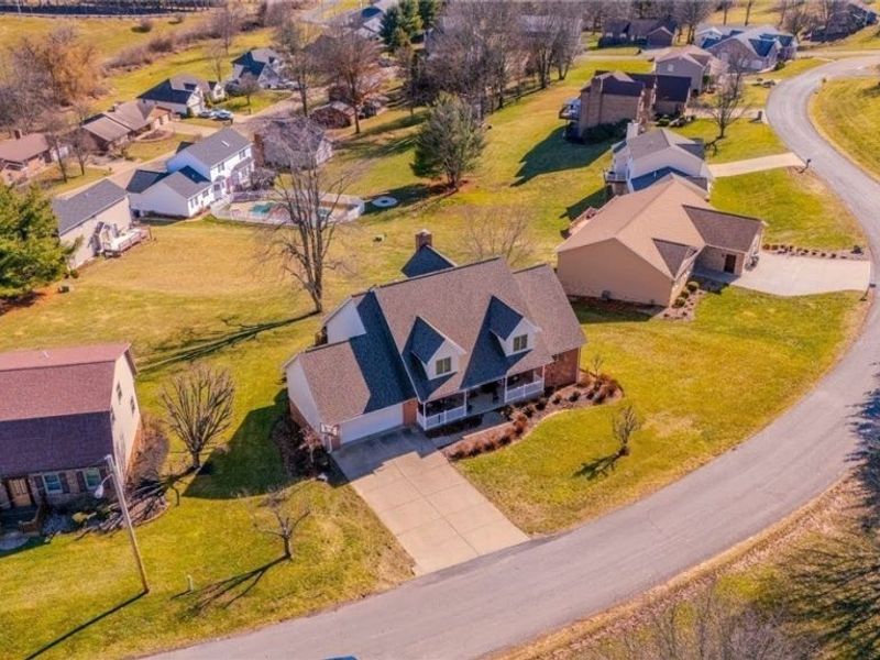 115 Cooper Drive, Saint Clairsville, OH 43950 Photo 4