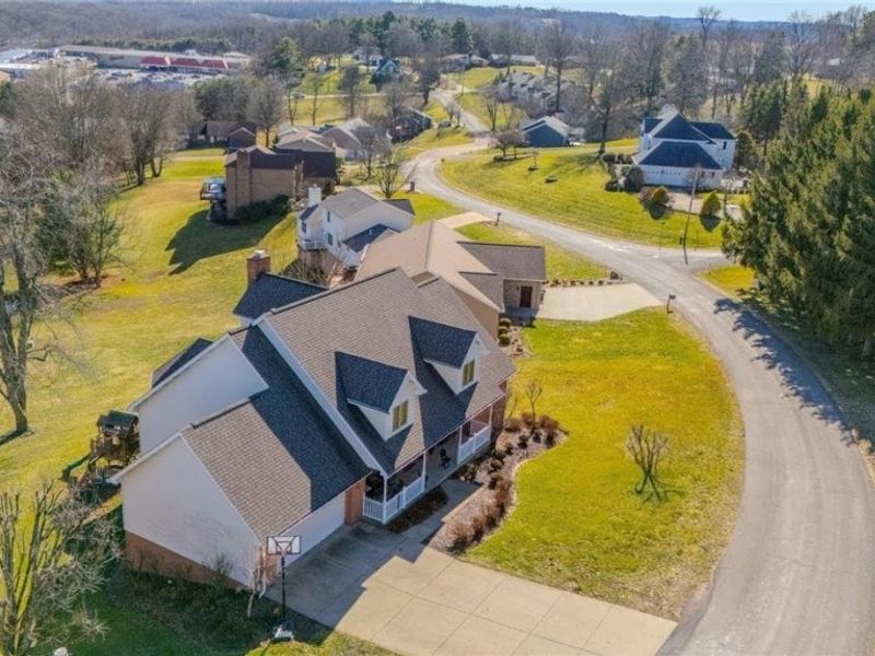 115 Cooper Drive, Saint Clairsville, OH 43950 Photo 5