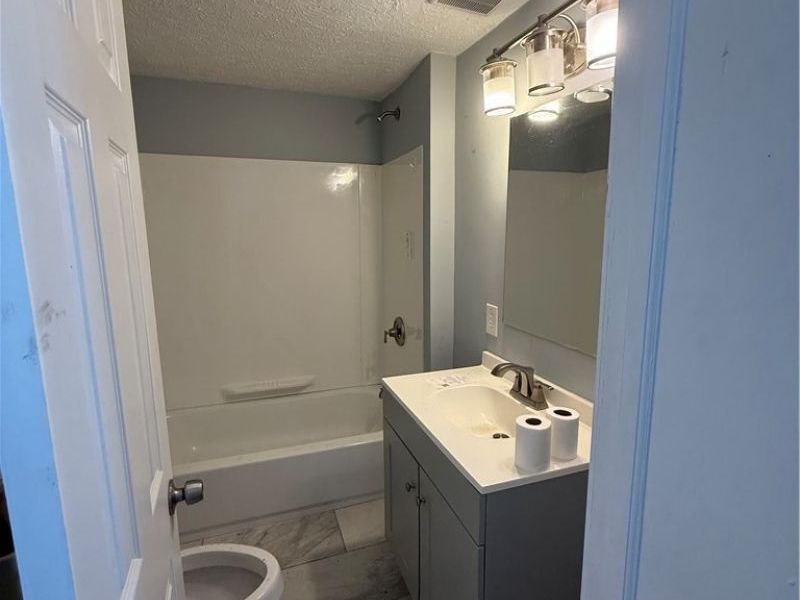 1301 E 346th Street, Eastlake, OH 44095 Photo 6