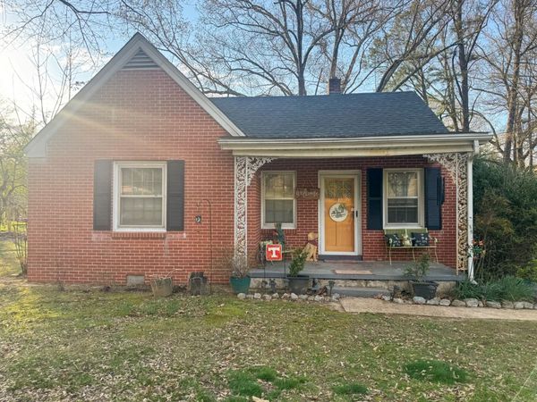 18375 Main St W, Huntingdon, TN 38344