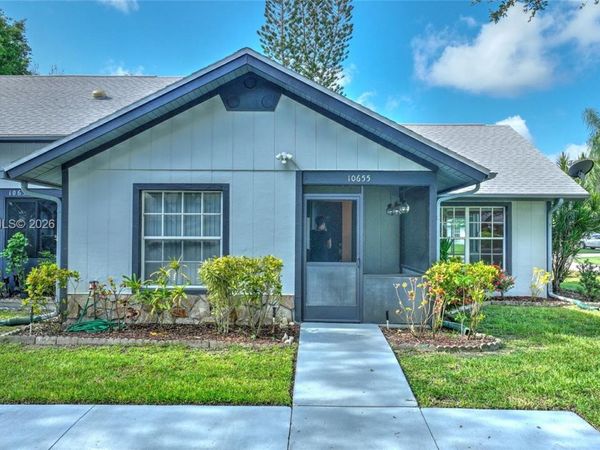 10655 Vanceboro Ct., Lehigh Acres, FL 33936