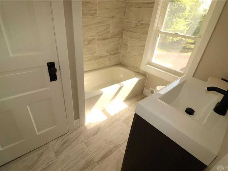 150 S Main Street, Miamisburg, OH 45342 Photo 23