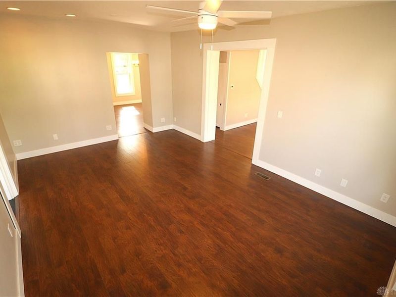 150 S Main Street, Miamisburg, OH 45342 Photo 6