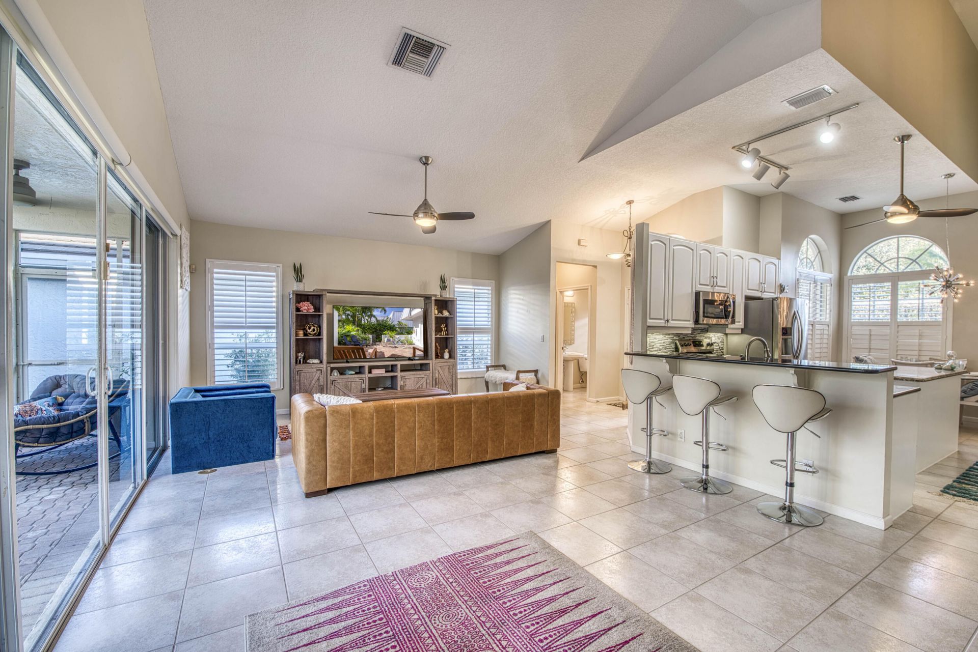 2767 S Clearbrook Circle, Delray Beach, FL 33445 Photo