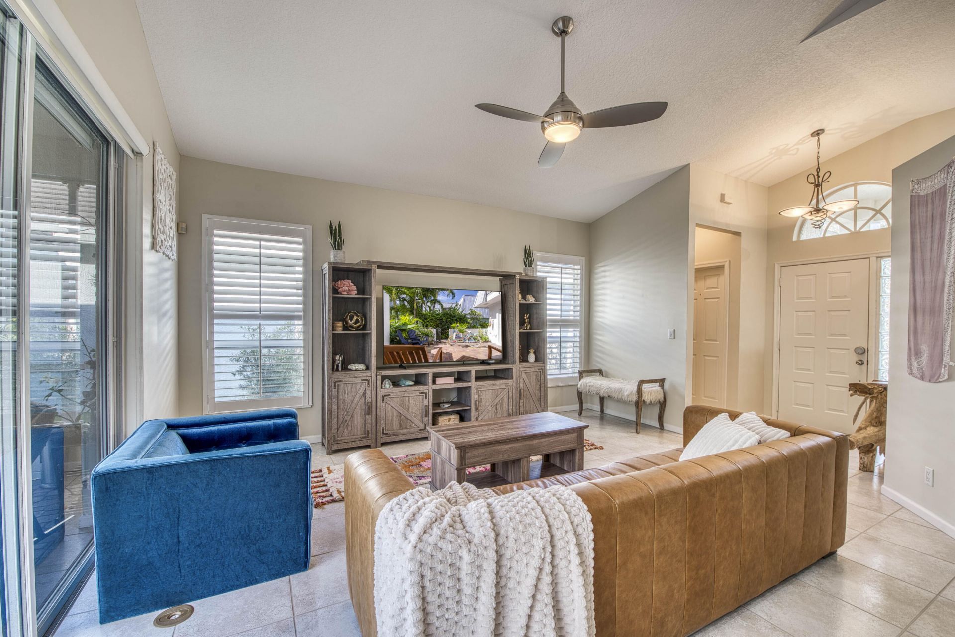 2767 S Clearbrook Circle, Delray Beach, FL 33445 Photo