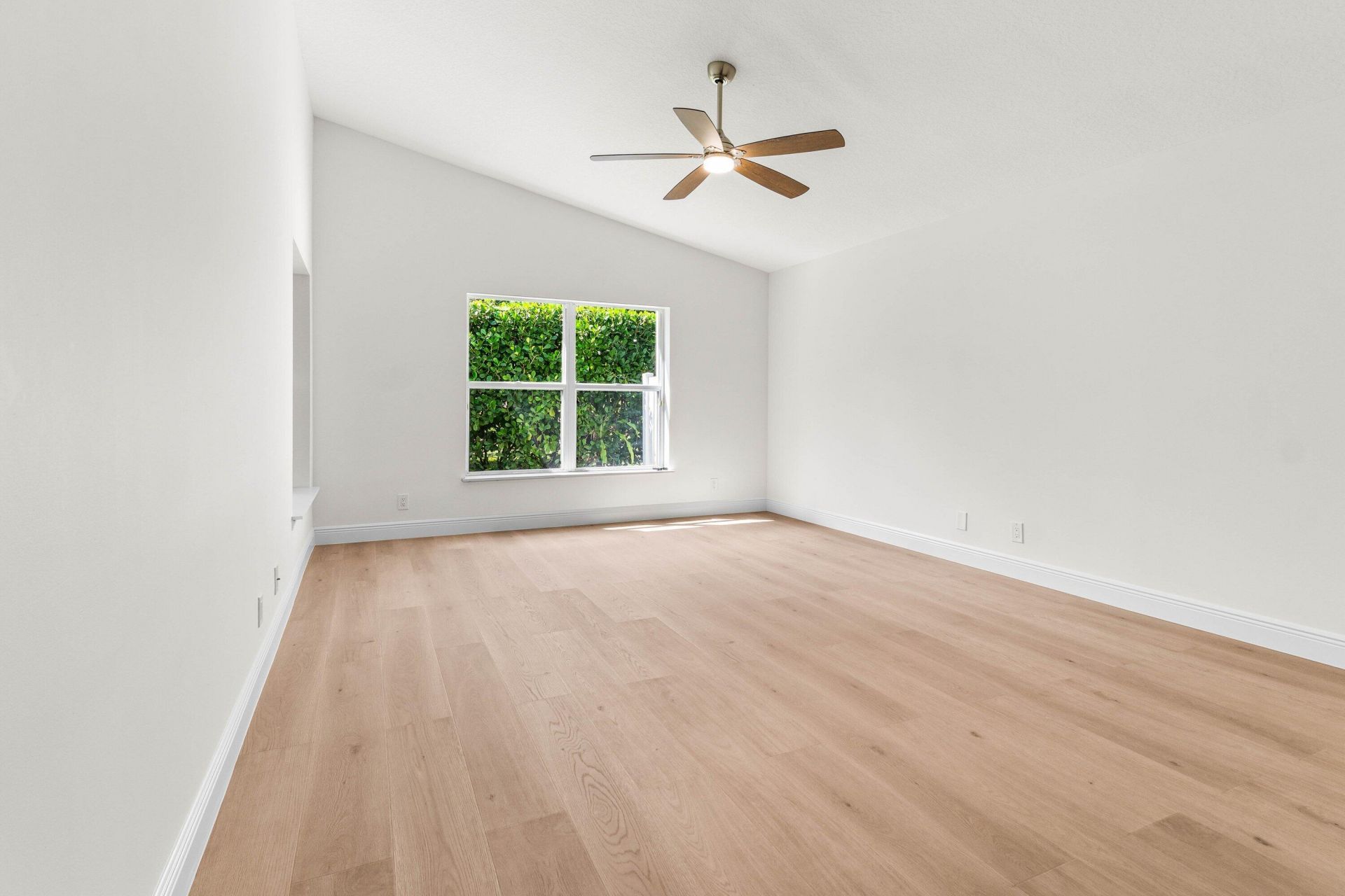 8584 San Andros, West Palm Beach, FL 33411 Photo