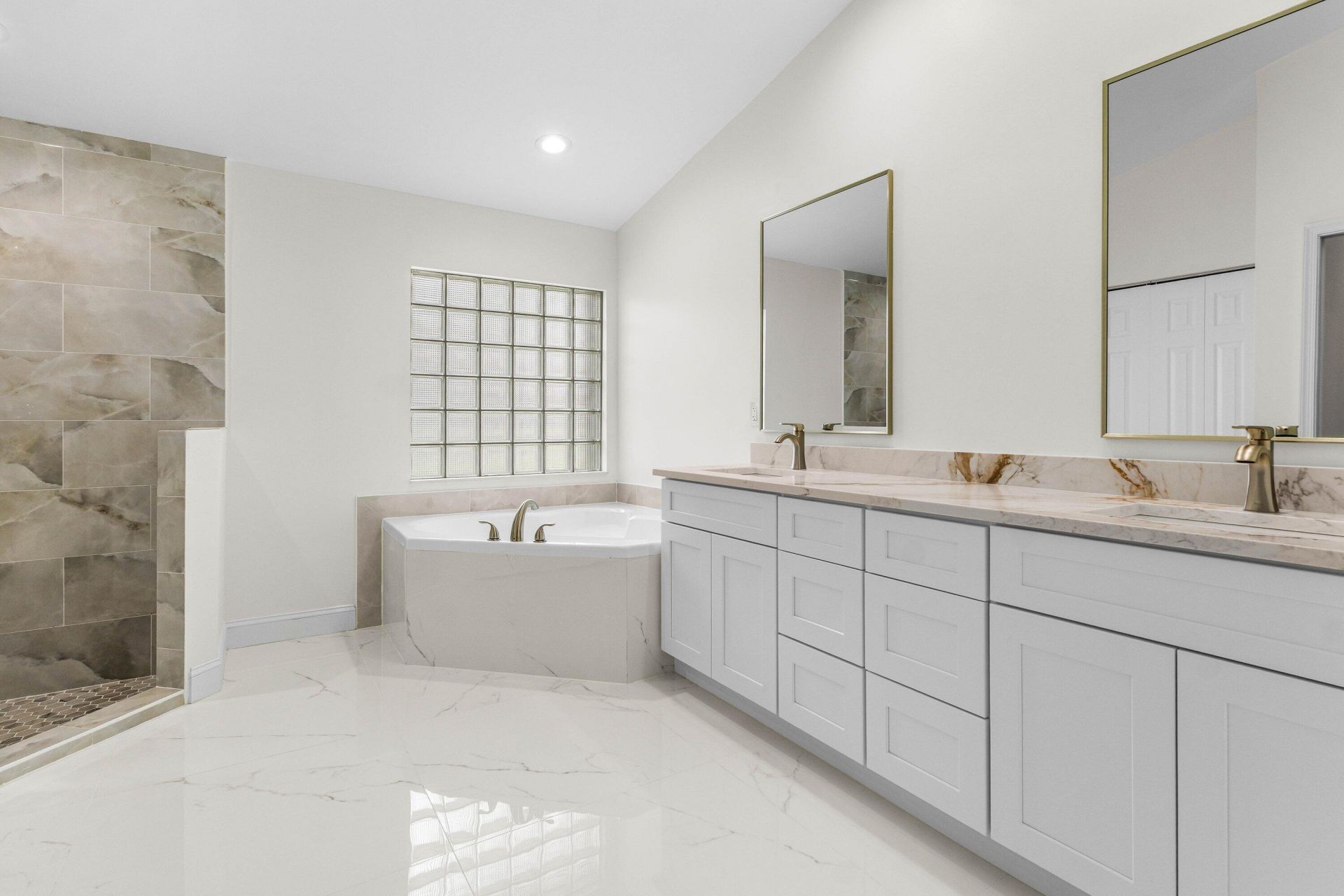 8584 San Andros, West Palm Beach, FL 33411 Photo