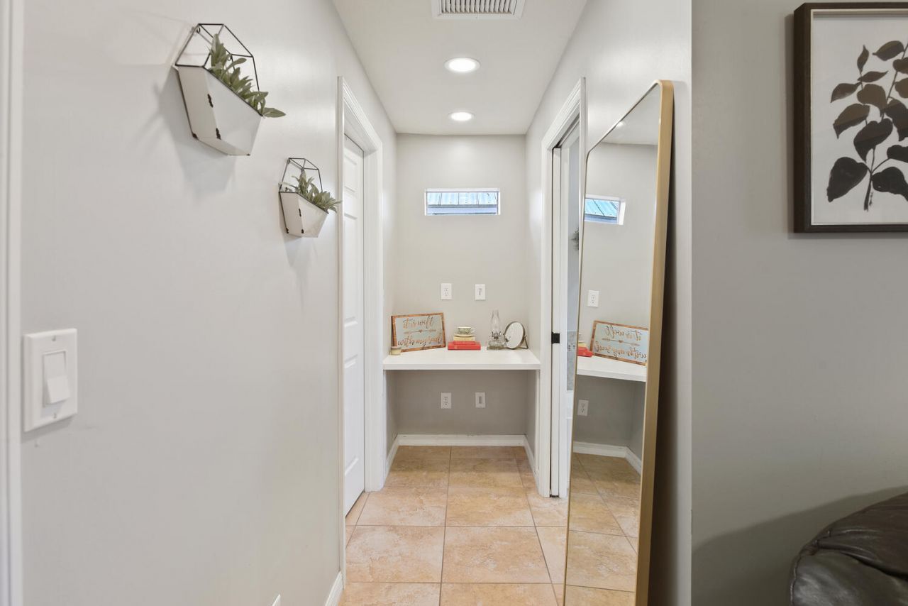 1091 SW 30th Street, Palm City, FL 34990 Photo