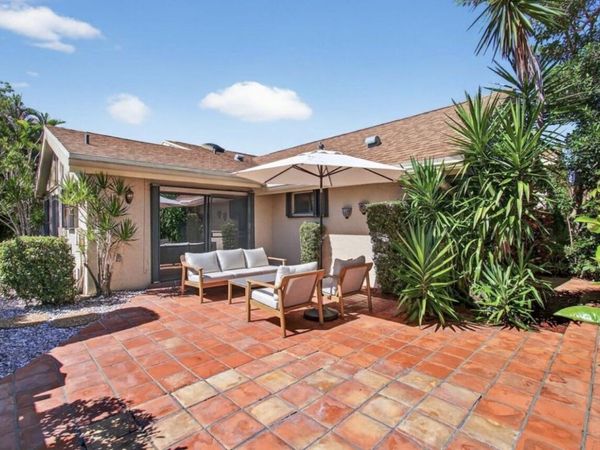 7745 Stanway Place E, Boca Raton, FL 33433