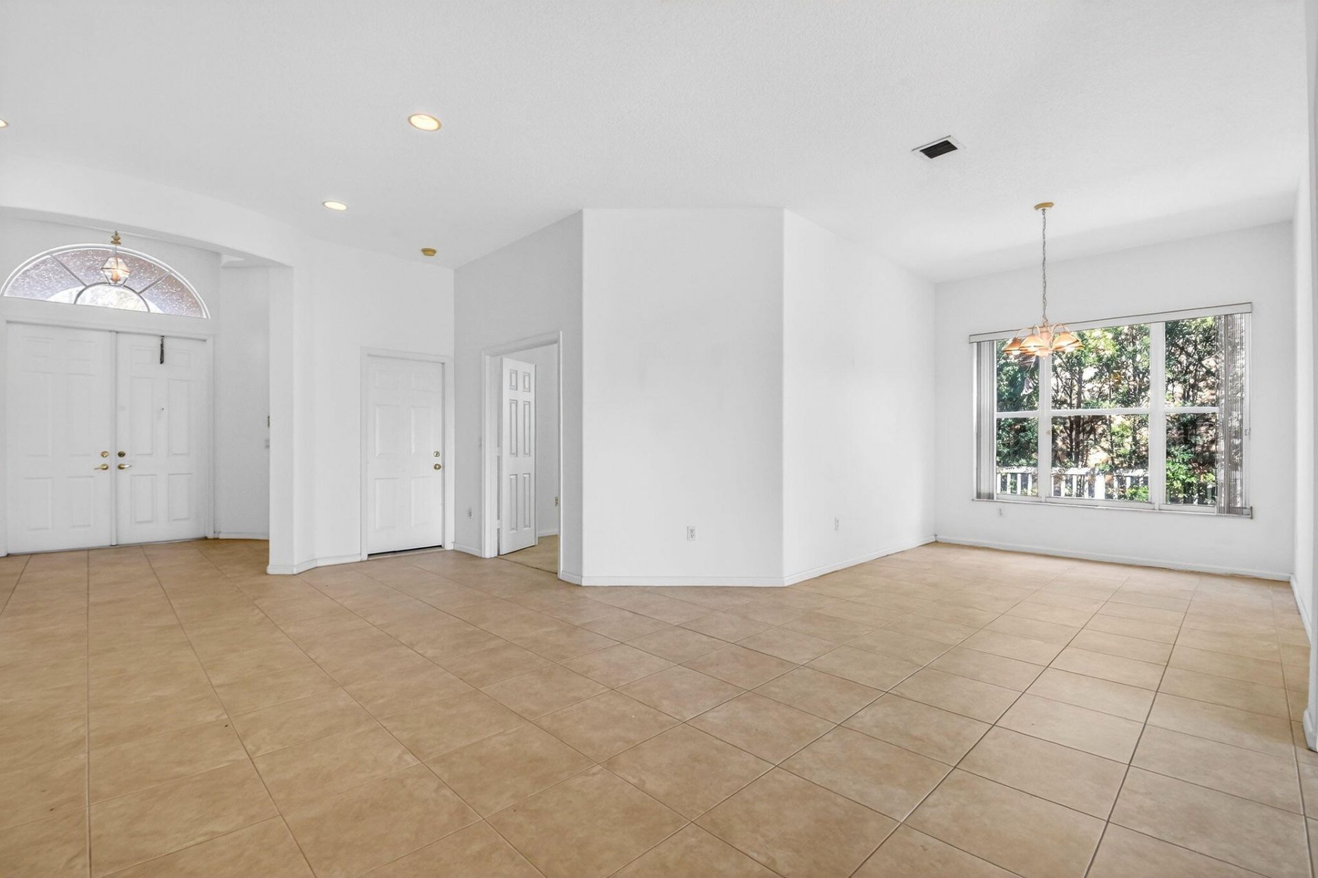 2431 Westmont Drive, Royal Palm Beach, FL 33411 Photo