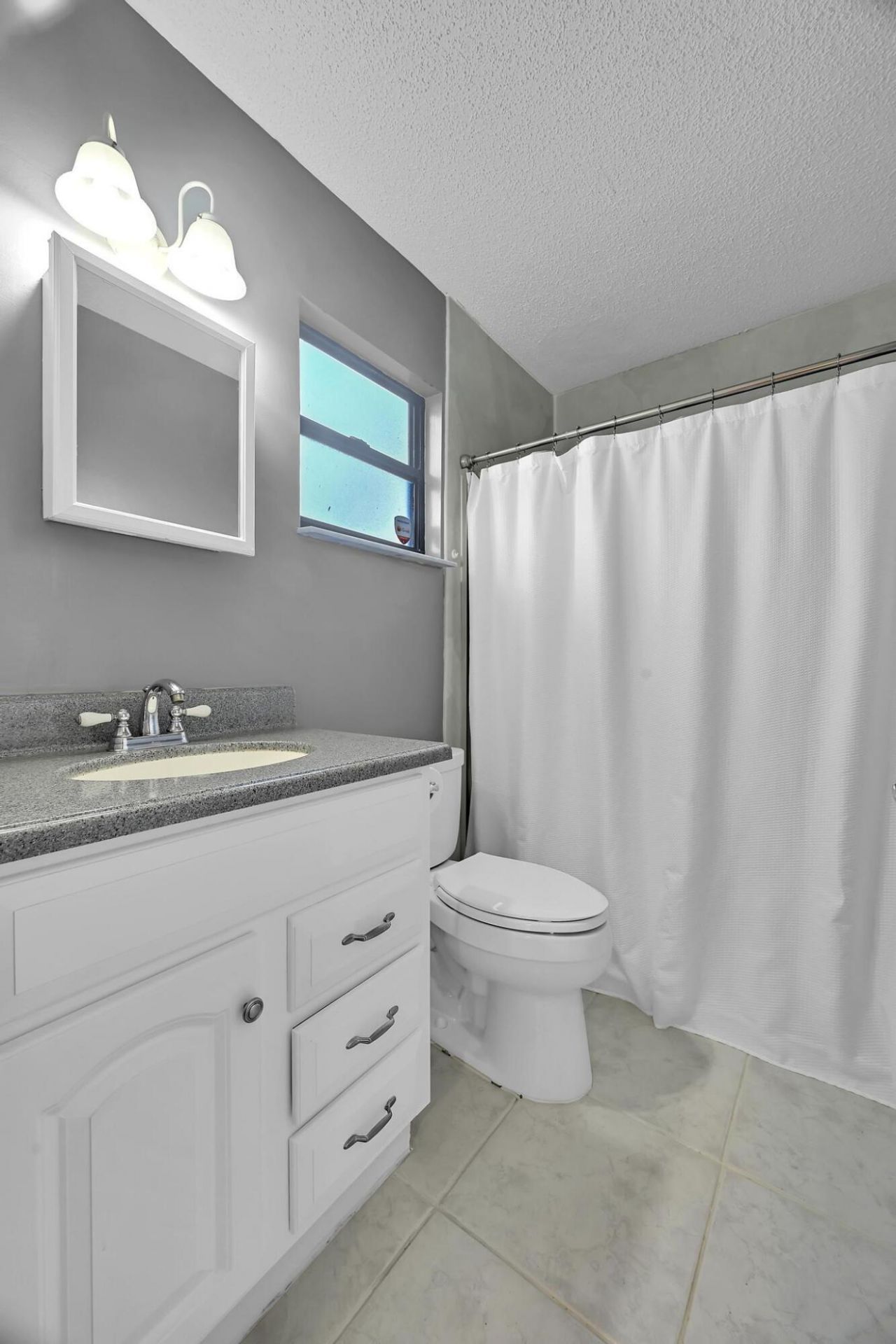 626 SW Cynthia Street, Port Saint Lucie, FL 34983 Photo