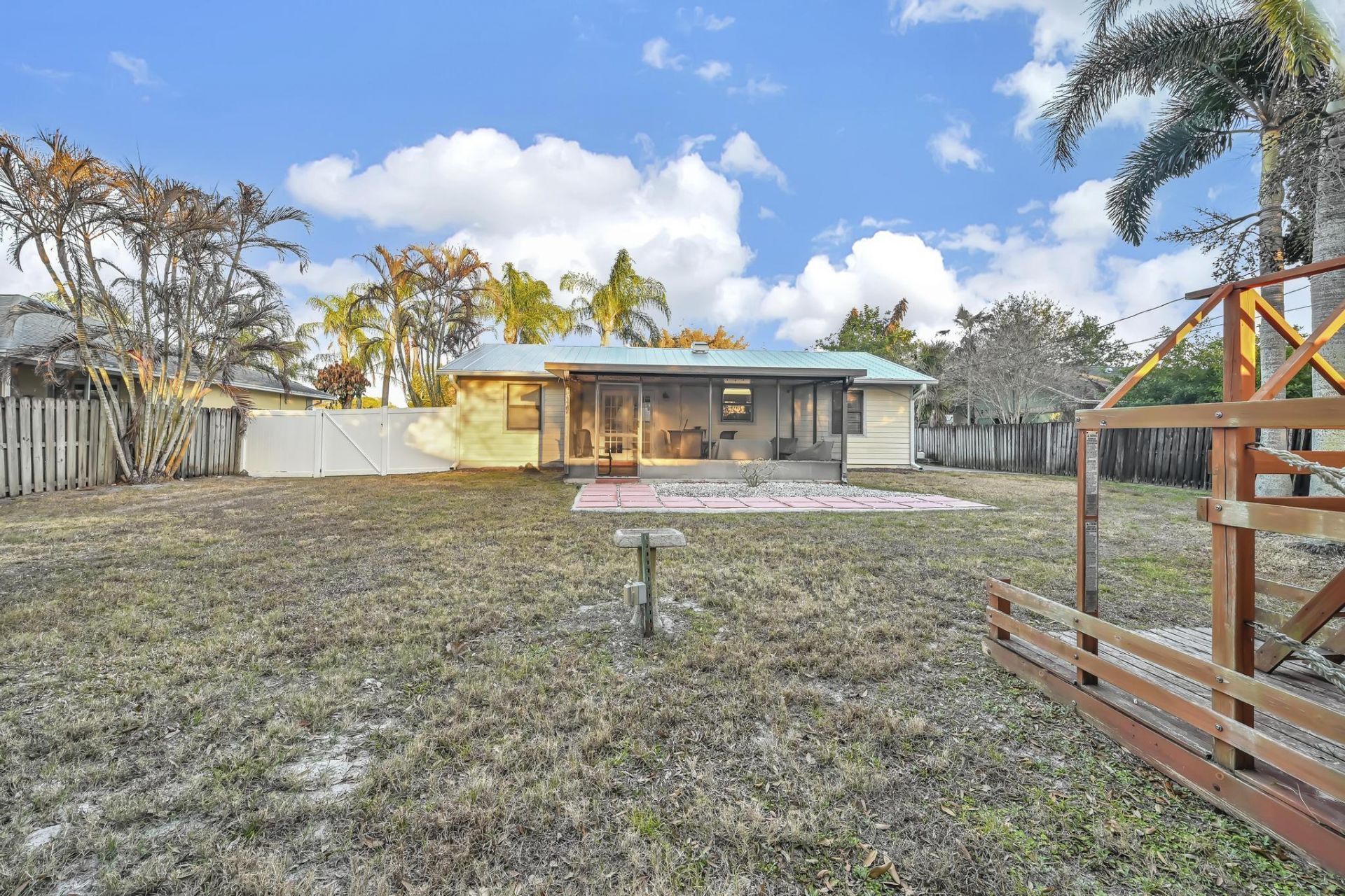 626 SW Cynthia Street, Port Saint Lucie, FL 34983 Photo