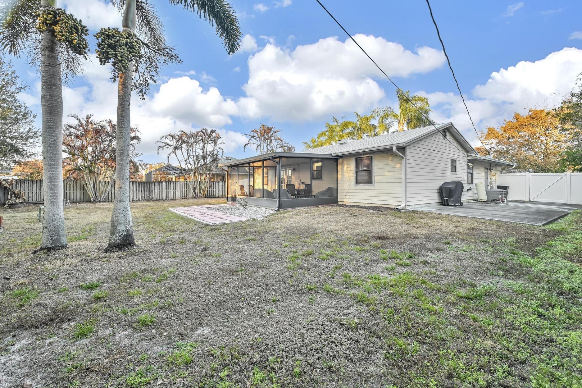 626 SW Cynthia Street, Port Saint Lucie, FL 34983 Photo