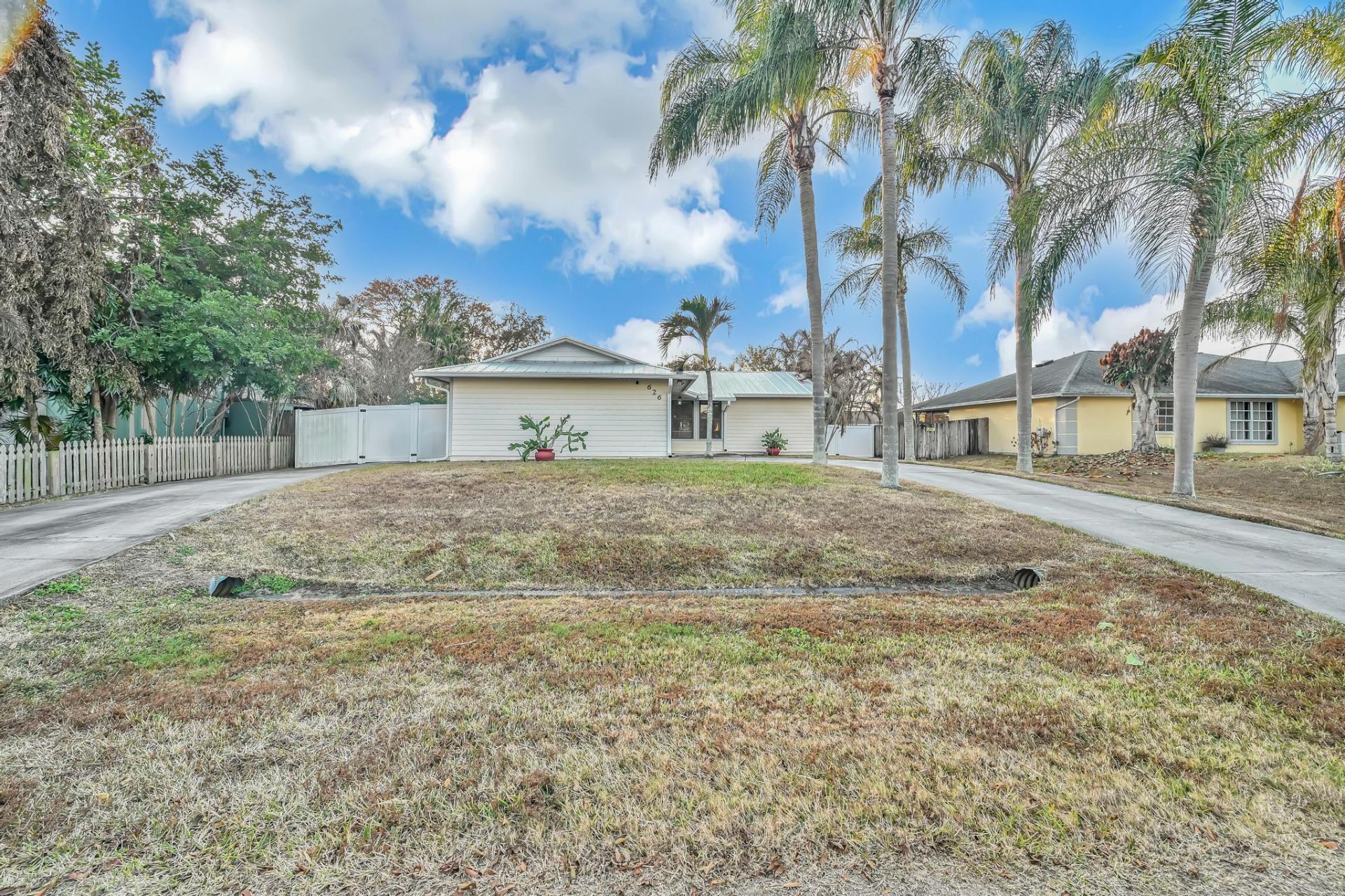 626 SW Cynthia Street, Port Saint Lucie, FL 34983 Photo