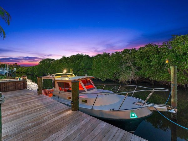 655 SW Salerno Road, Stuart, FL 34997