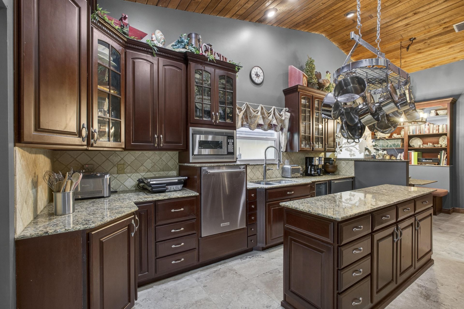 14372 Blackberry Drive, Wellington, FL 33414 Photo