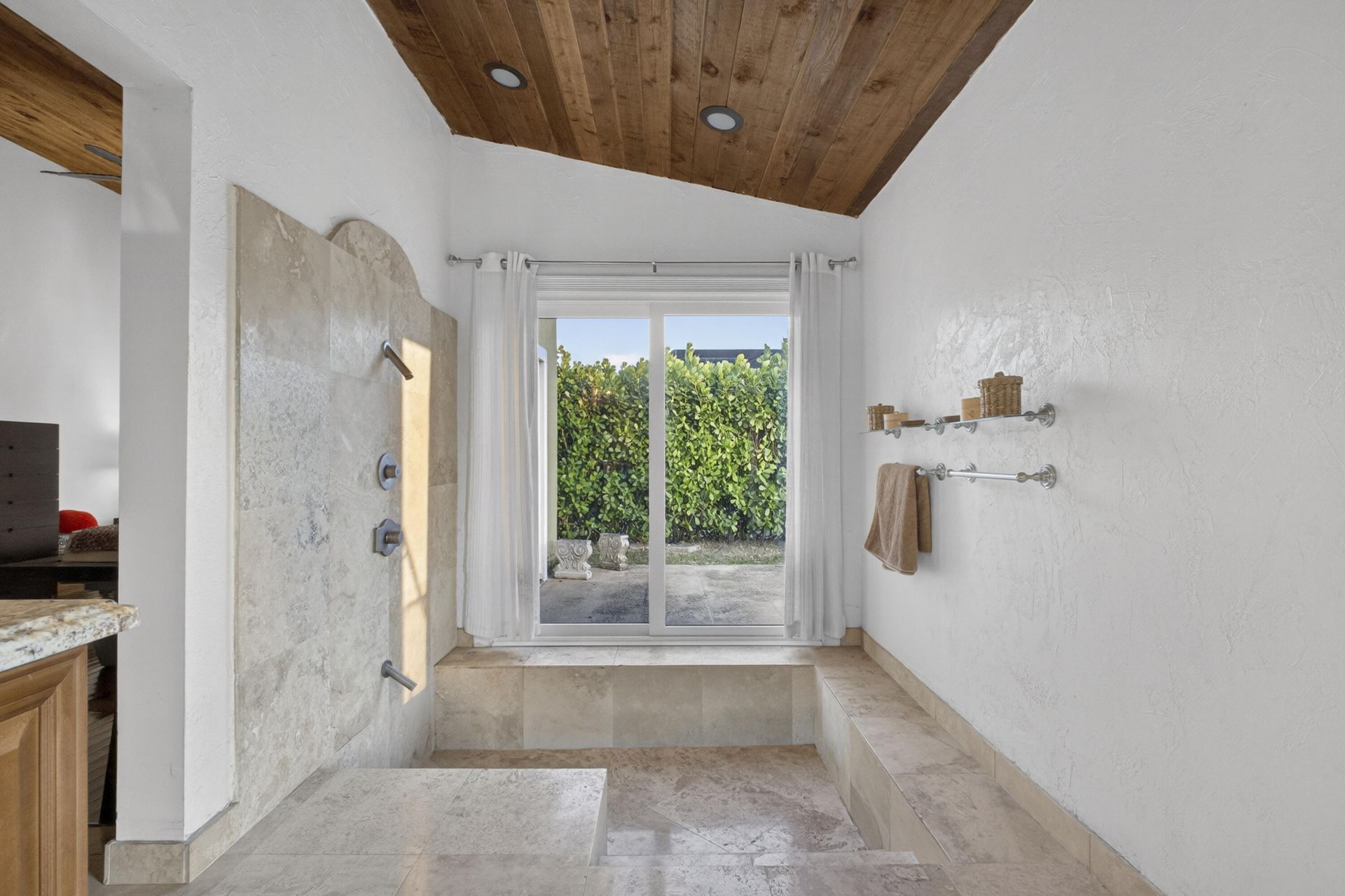 14372 Blackberry Drive, Wellington, FL 33414 Photo