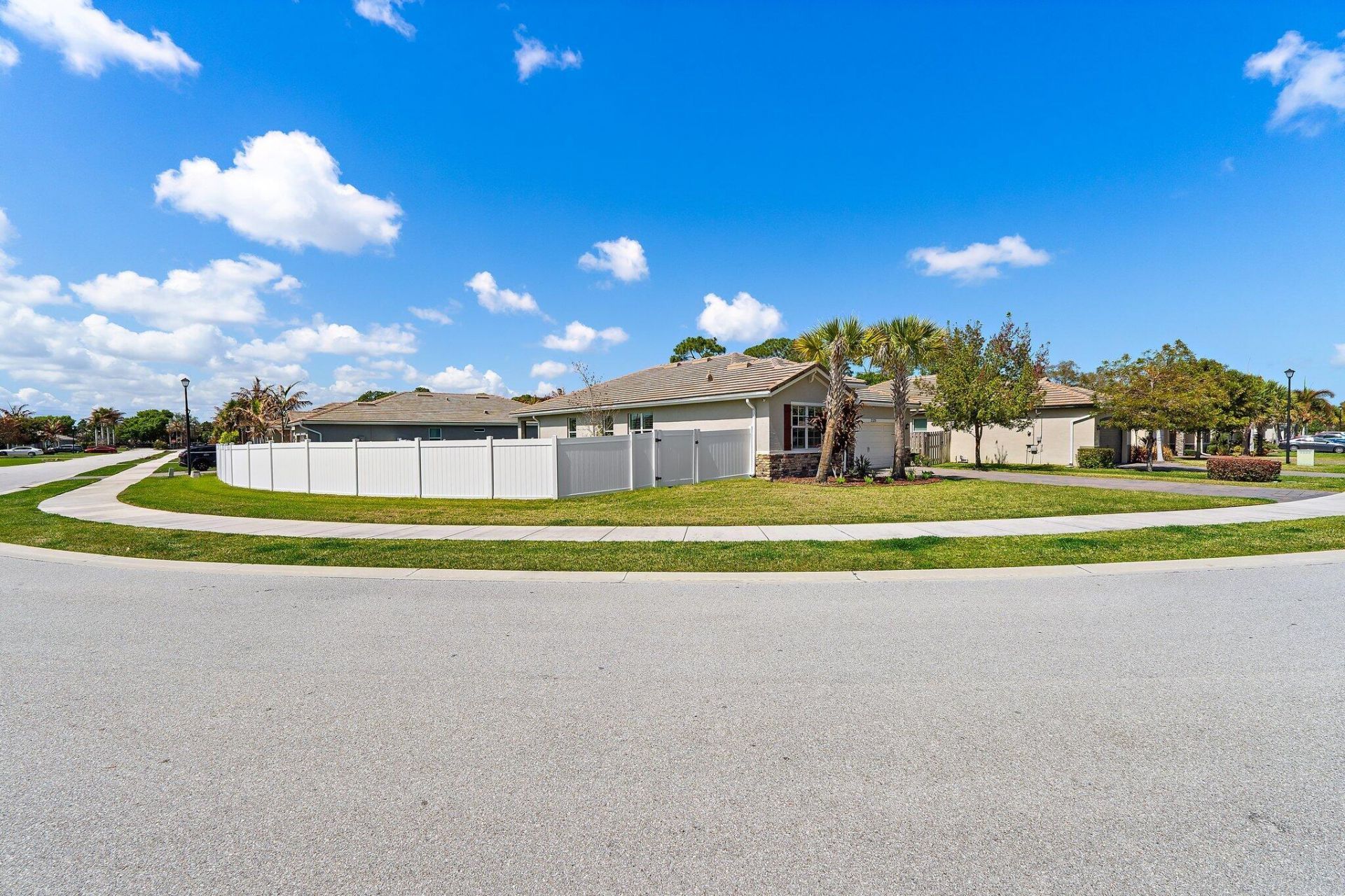 2325 SW Strawberry Terrace, Palm City, FL 34990 Photo