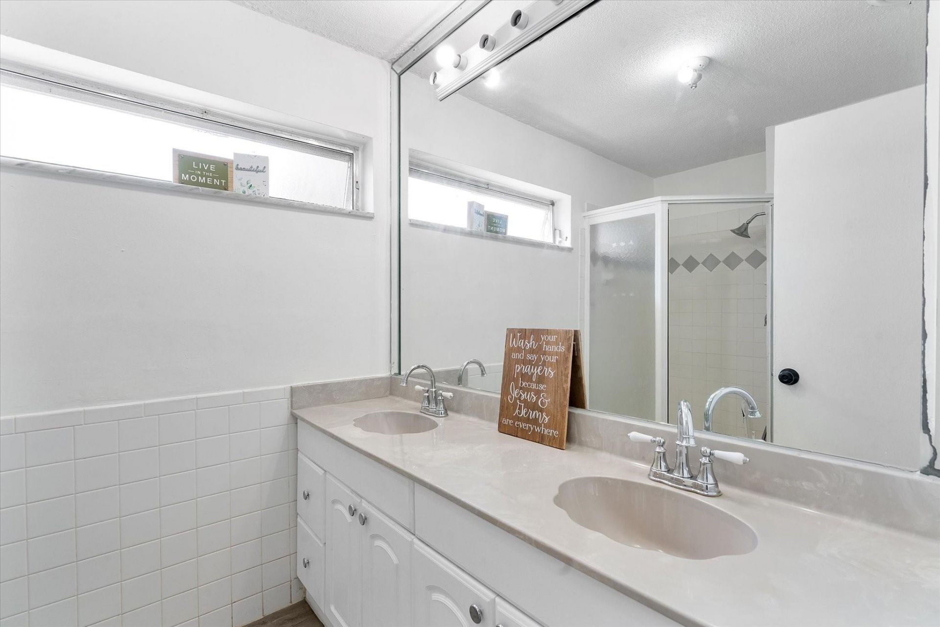 3300 NW 33rd Court, Lauderdale Lakes, FL 33309 Photo