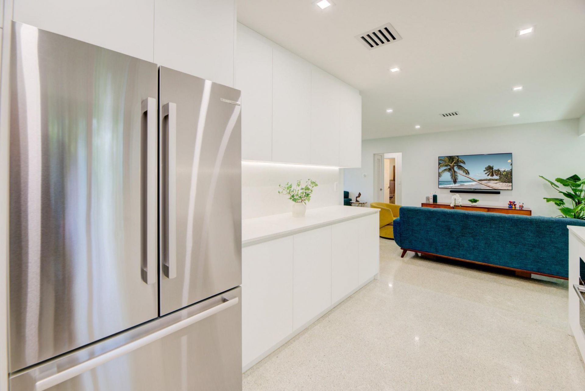 16100 NE 7th Avenue, Miami, FL 33162 Photo