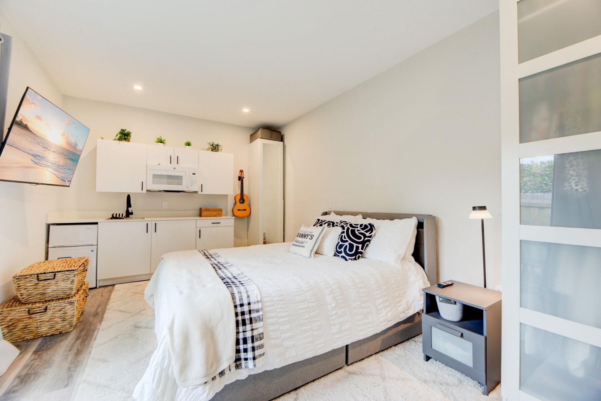 16100 NE 7th Avenue, Miami, FL 33162 Photo