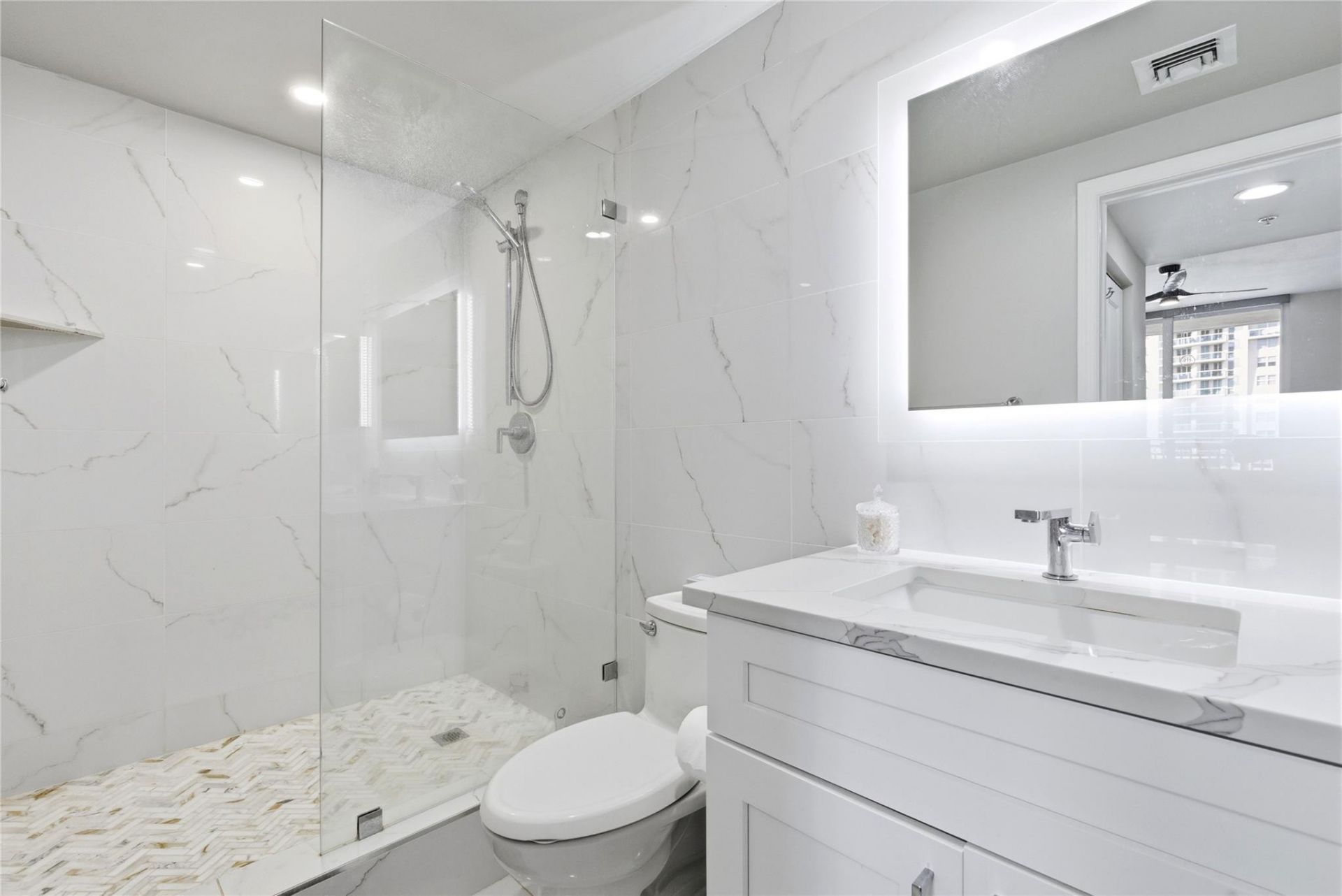 511 SE 5th Avenue, Unit 2122, Fort Lauderdale, FL 33301 Photo