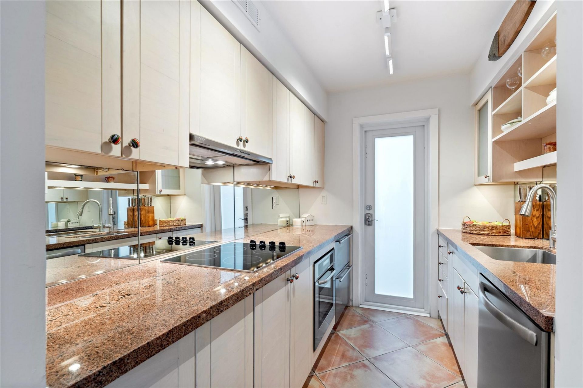 2740 Yacht Club Boulevard, Unit 9D, Fort Lauderdale, FL 33304 Photo