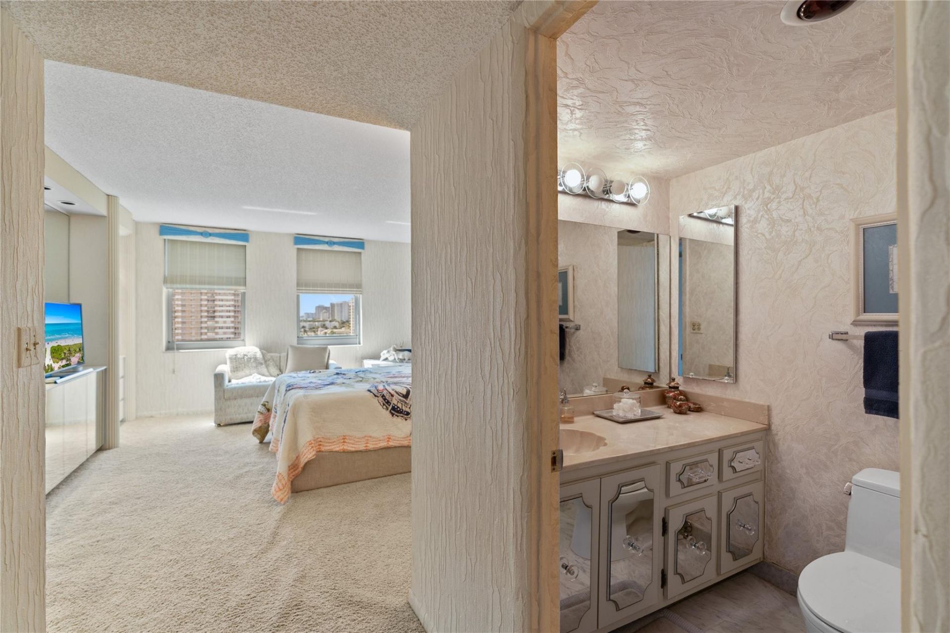 1920 S Ocean Dr, Unit 11B, Hallandale Beach, FL 33009 Photo