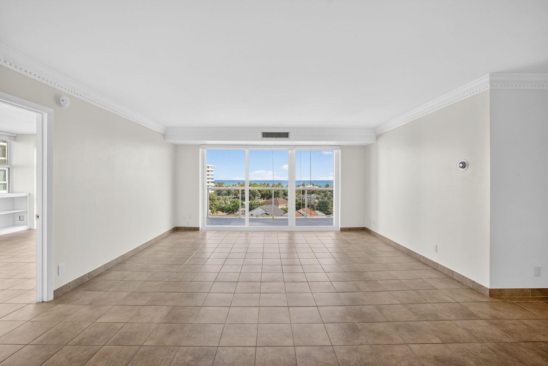2701 N Ocean Boulevard, Unit 7A, Fort Lauderdale, FL 33308 Photo