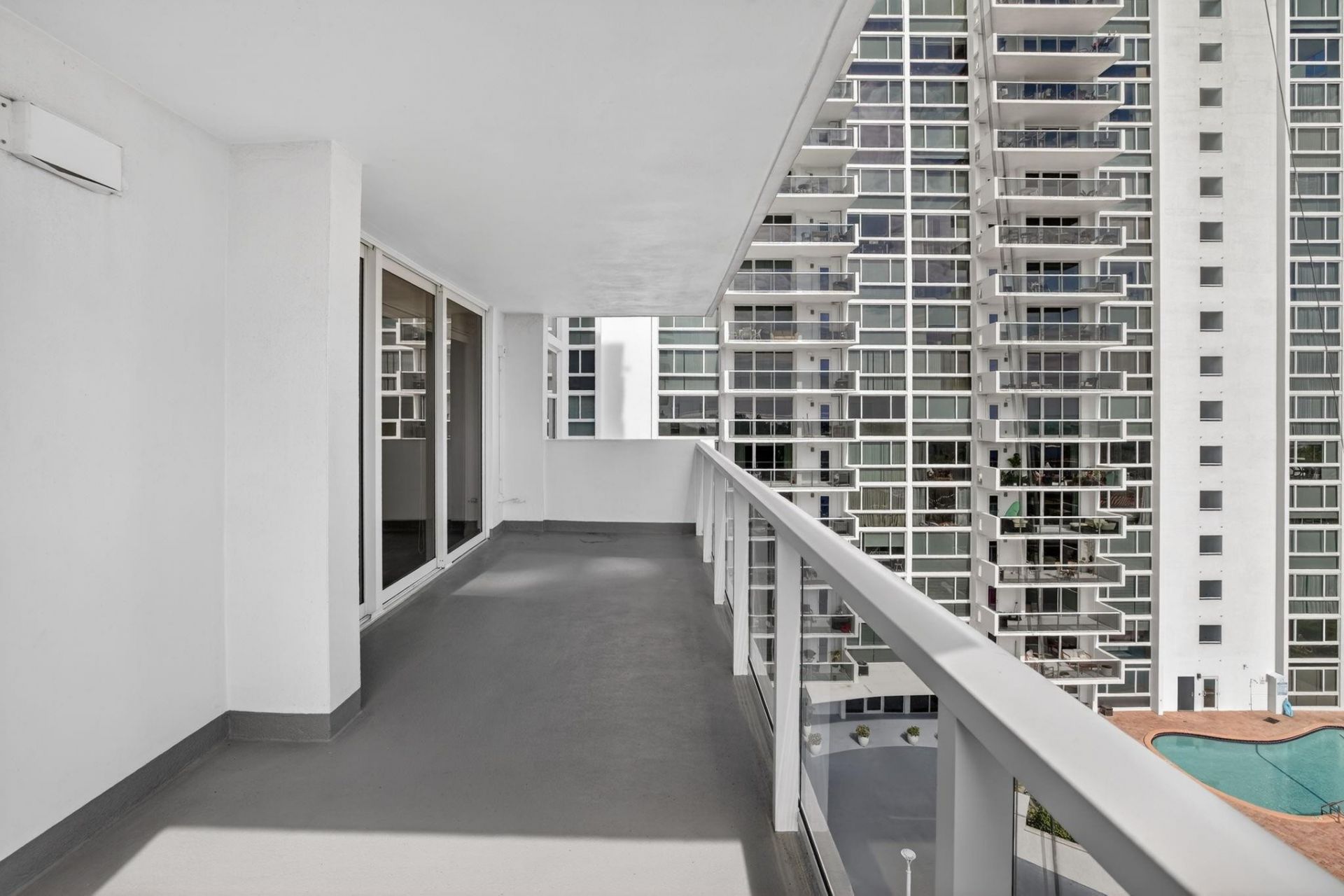 2701 N Ocean Boulevard, Unit 7A, Fort Lauderdale, FL 33308 Photo