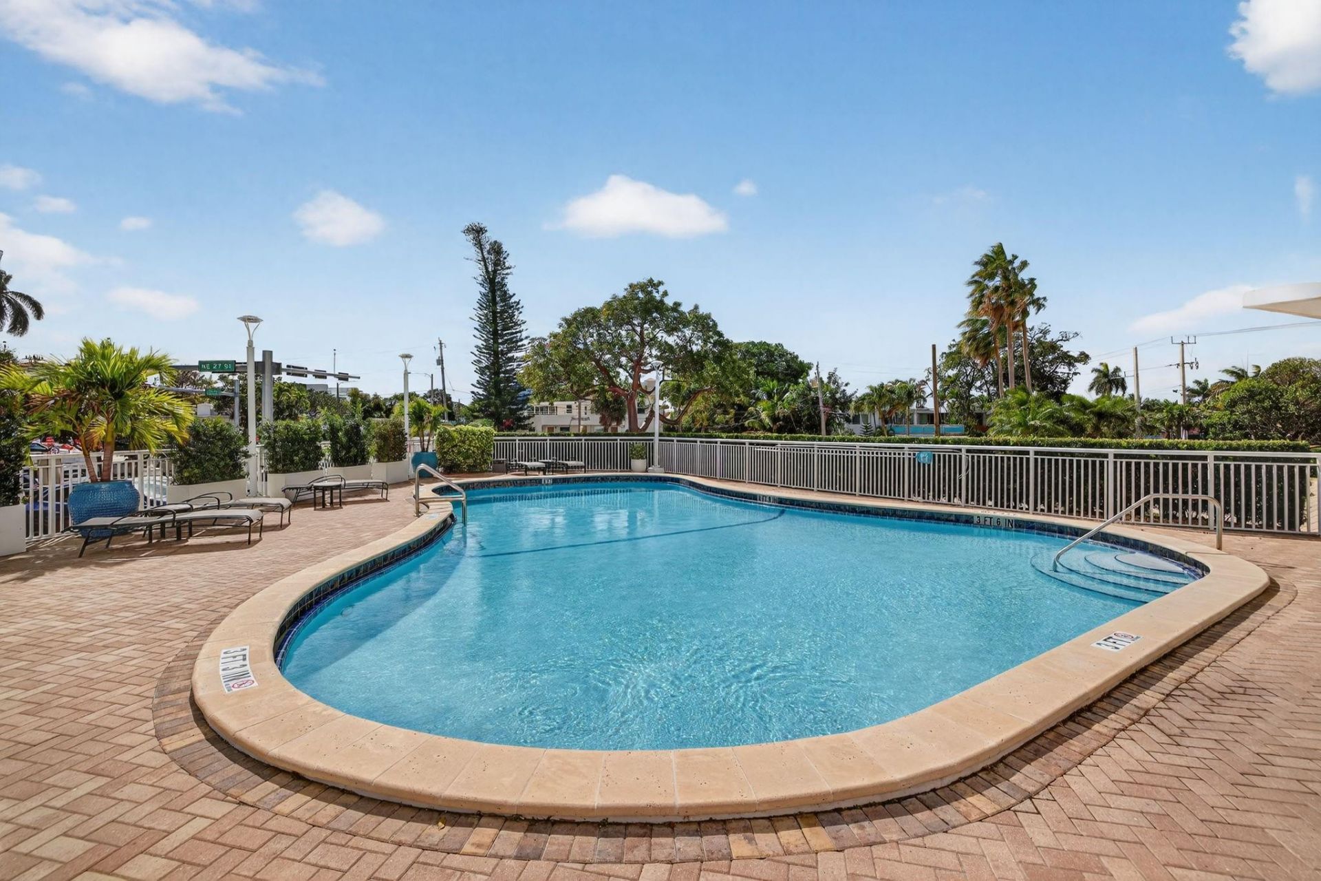 2701 N Ocean Boulevard, Unit 7A, Fort Lauderdale, FL 33308 Photo